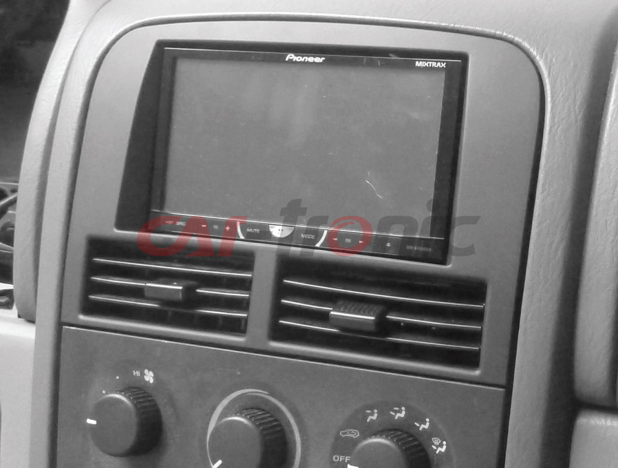 Ramka radiowa 2 DIN Jeep Grand Cherokee 1999 - 2004