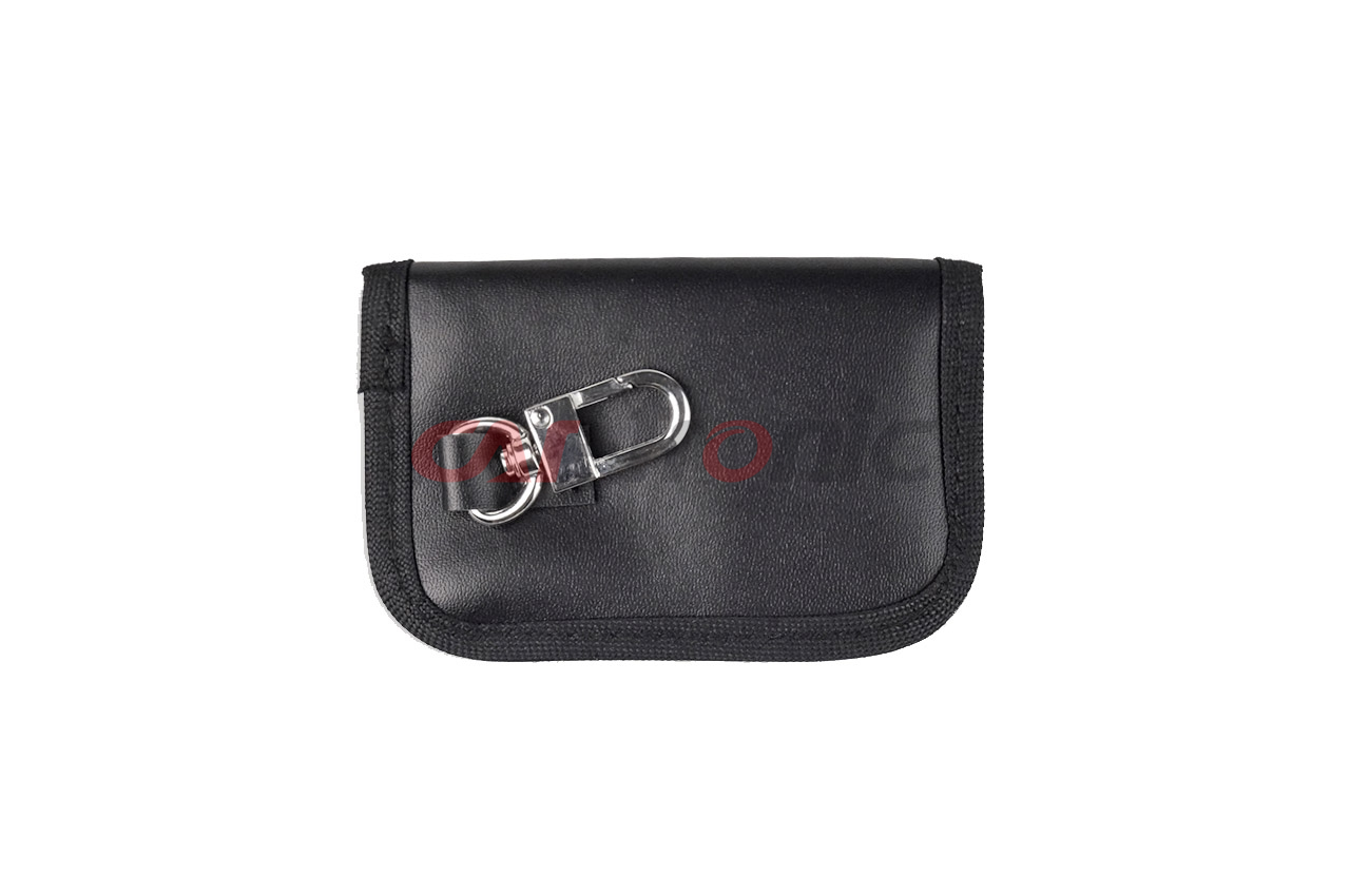 Etui pokrowiec na kluczyk Keyless RFID AMIO-02637