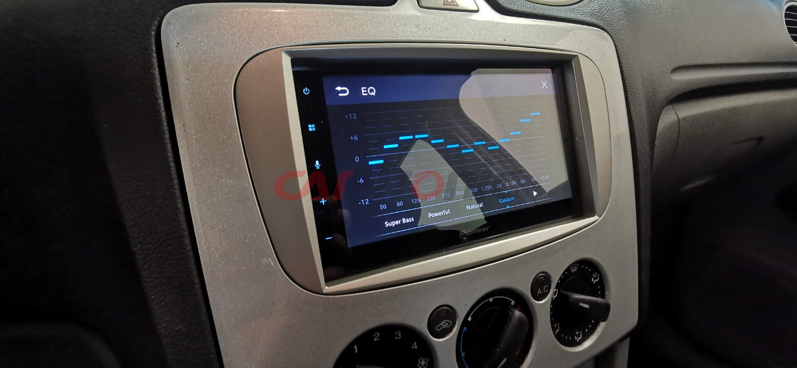 Stacja multimedialna 2 DIN Pioneer SPH-DA160DAB 6,8 cala. Apple CarPlay i Android Auto