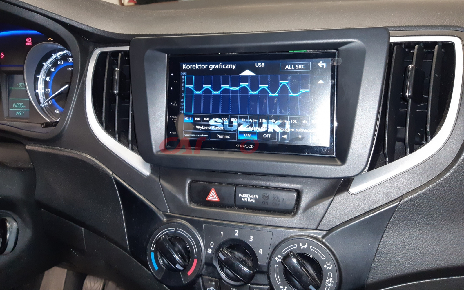 Stacja multimedialna Kenwood DMX5020BTS. Android Auto, CarPlay.