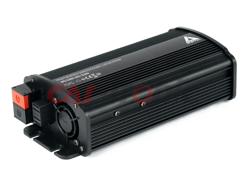 Samochodowa przetwornica napięcia 24 VDC / 230 VAC IPS-1200U 1200W