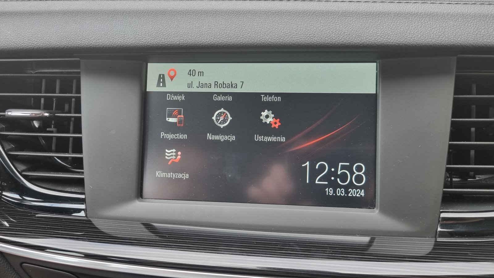 Schnittstelle zum Anschluss der Opel 2-Teile R4.0 IntelliLink Kamera