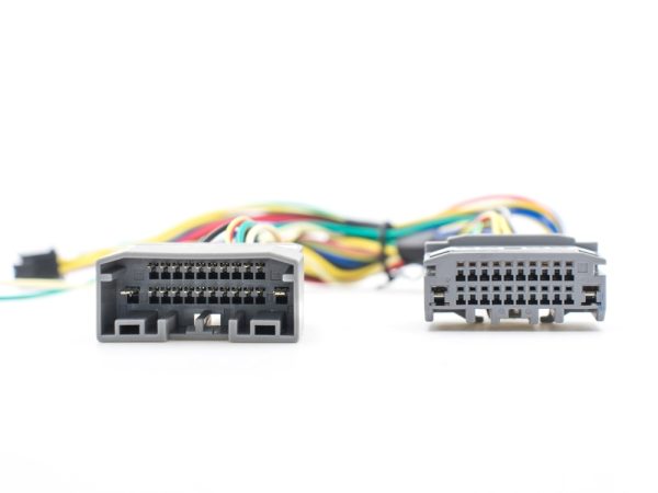 Adapter TV FREE do odblokowania obrazu w czasie jazdy MyGig Chrysler, Dodge i Jeep.