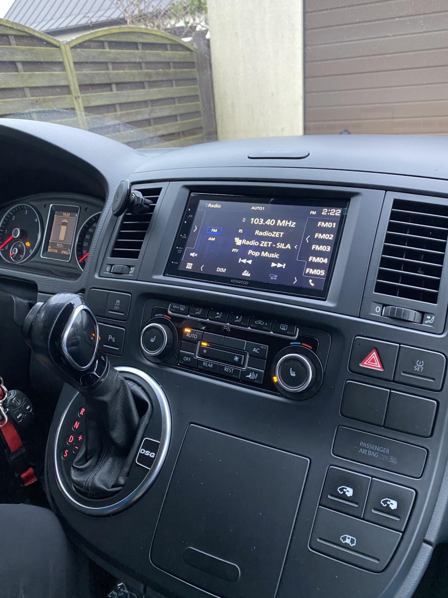 Radioramme 2 DIN VW T5 2003-2015, VW Touareg 2003-2010