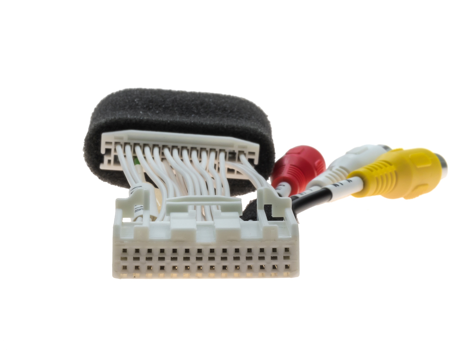 Adapter for connecting a rear view camera to a TOYOTA touch screen monitor