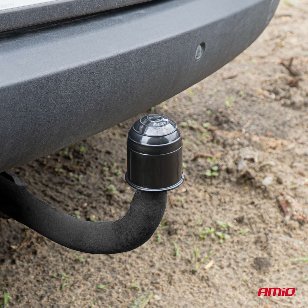 Osłona kuli haka holowniczego czarna AMIO-04388