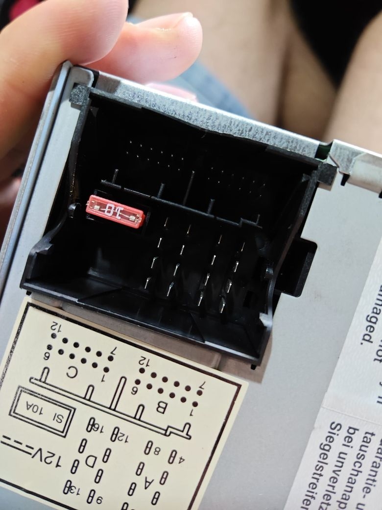 CAN BUS adapter for steering wheel control Audi, Seat, Skoda, VW 40 Pin Quadlock > + Sound System.