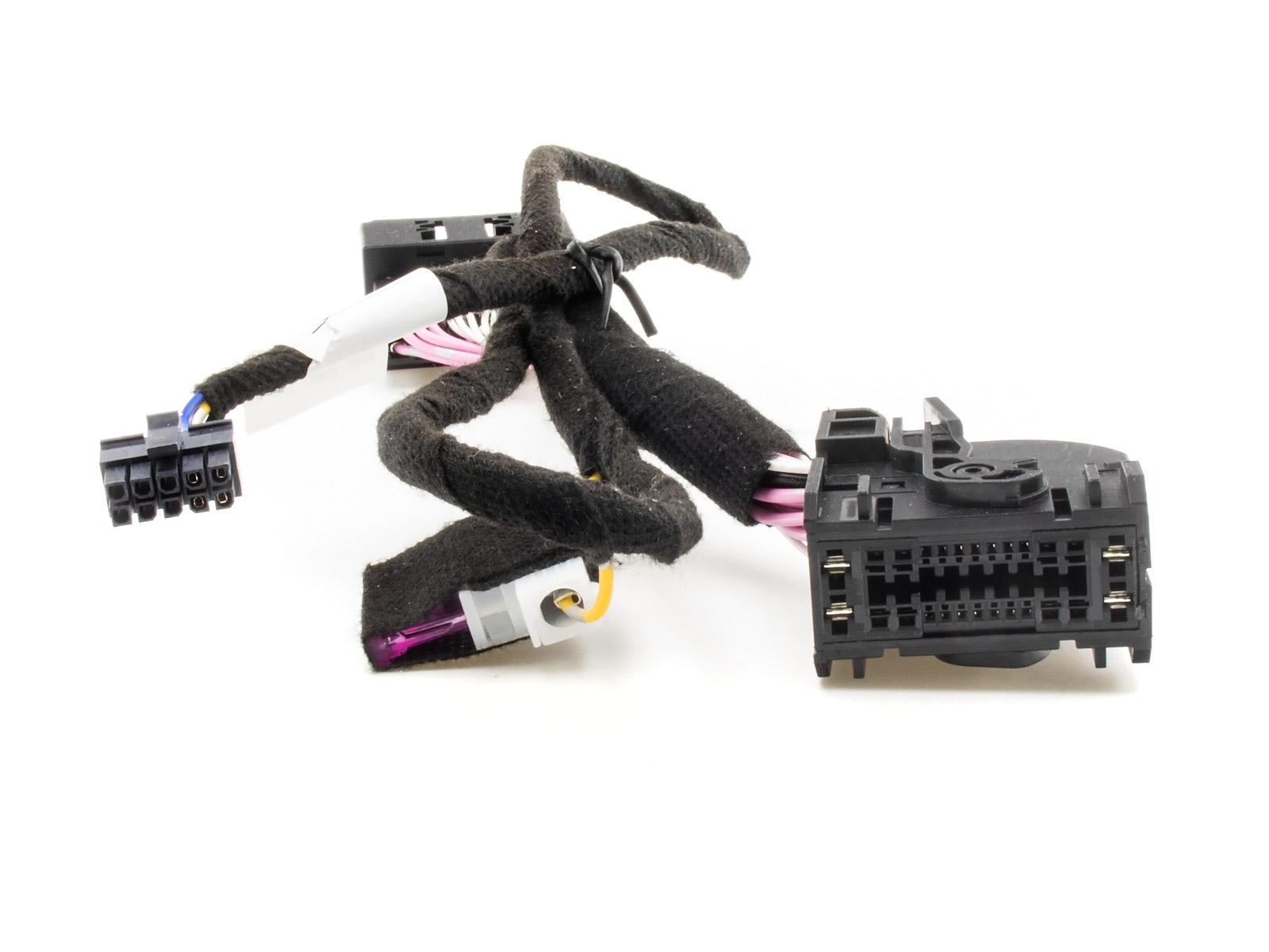 Interfaccia per il collegamento della telecamera Mercedes Sprinter MBUX NTG7 (CVBS/AHD) + HDMI