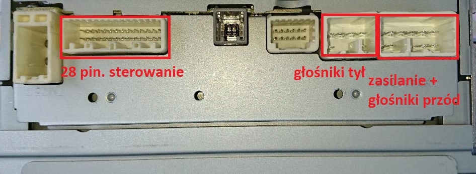 Adapter do sterowania z kierownicy Toyota Avensis, Corolla, RAV4, Yaris 2011 -> CTSTY002.2