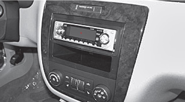 Ramka radiowa 2 DIN Hummer H2, Chevrolet, GMC, Suzuki XL-7.