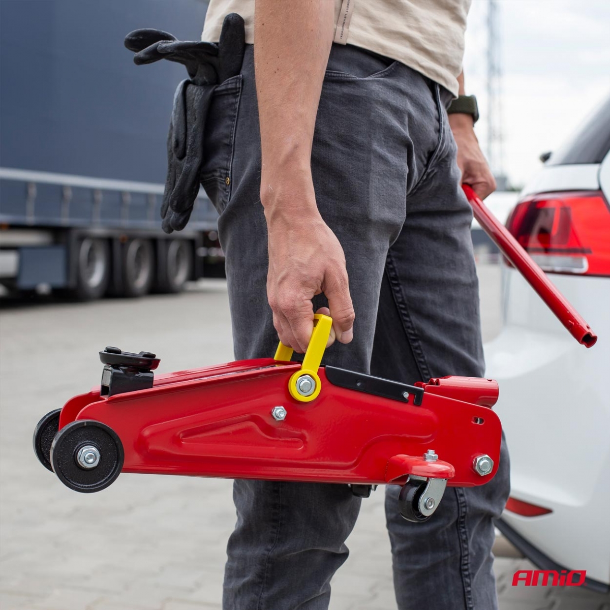 Cric hydraulique à grenouille 2000 kg 2T AMIO-01035