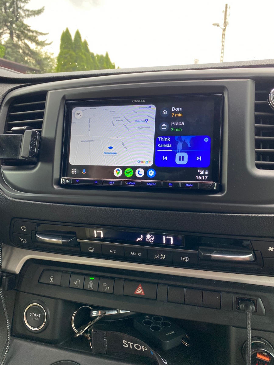 Adapter do sterowania z kierownicy Citroen Dispatch, Spacetourer 2016-> Jumpy 2017 -> CTSCT012.2 Ekran dotykowy + tylne czujniki parkowania. CTSCT012.2