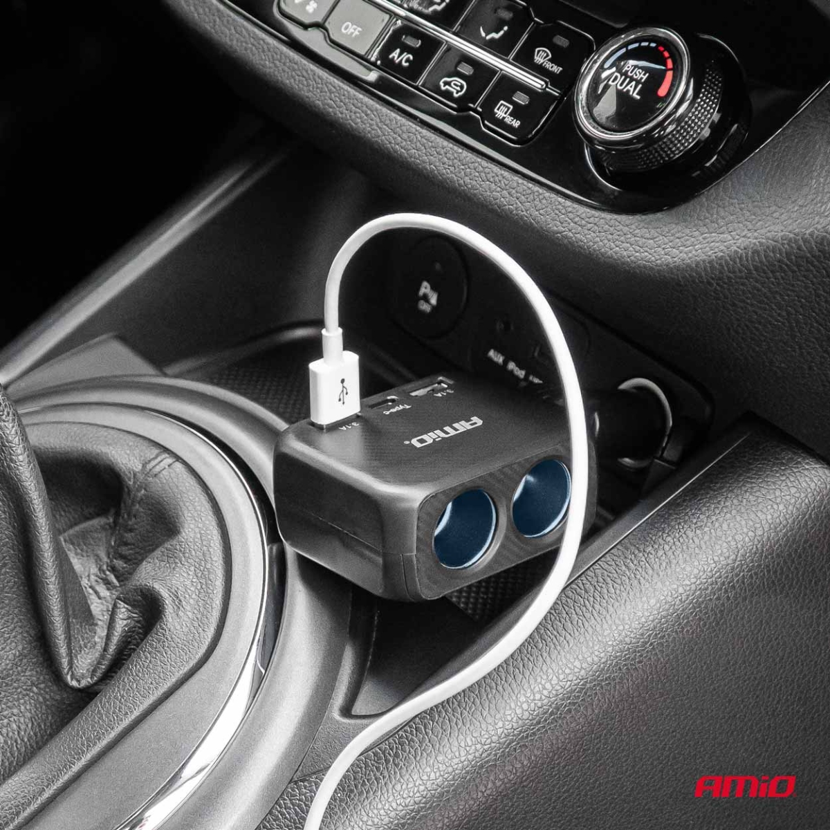 Rozdzielacz gniazda zapalniczki z ładowarką 2x USB-A 1x USB-C 12V 24V 100W 180° AMIO-04357