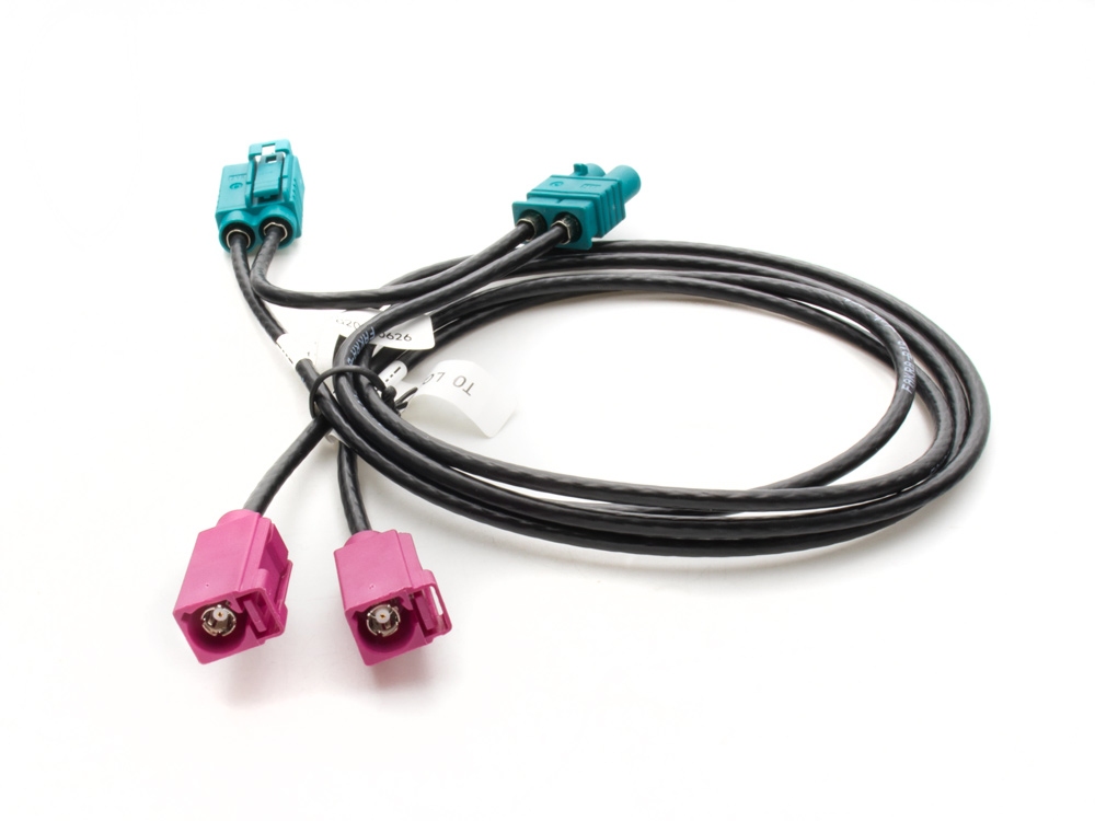 Interfaccia per il collegamento della telecamera Mercedes Sprinter MBUX NTG7 (CVBS/AHD) + HDMI