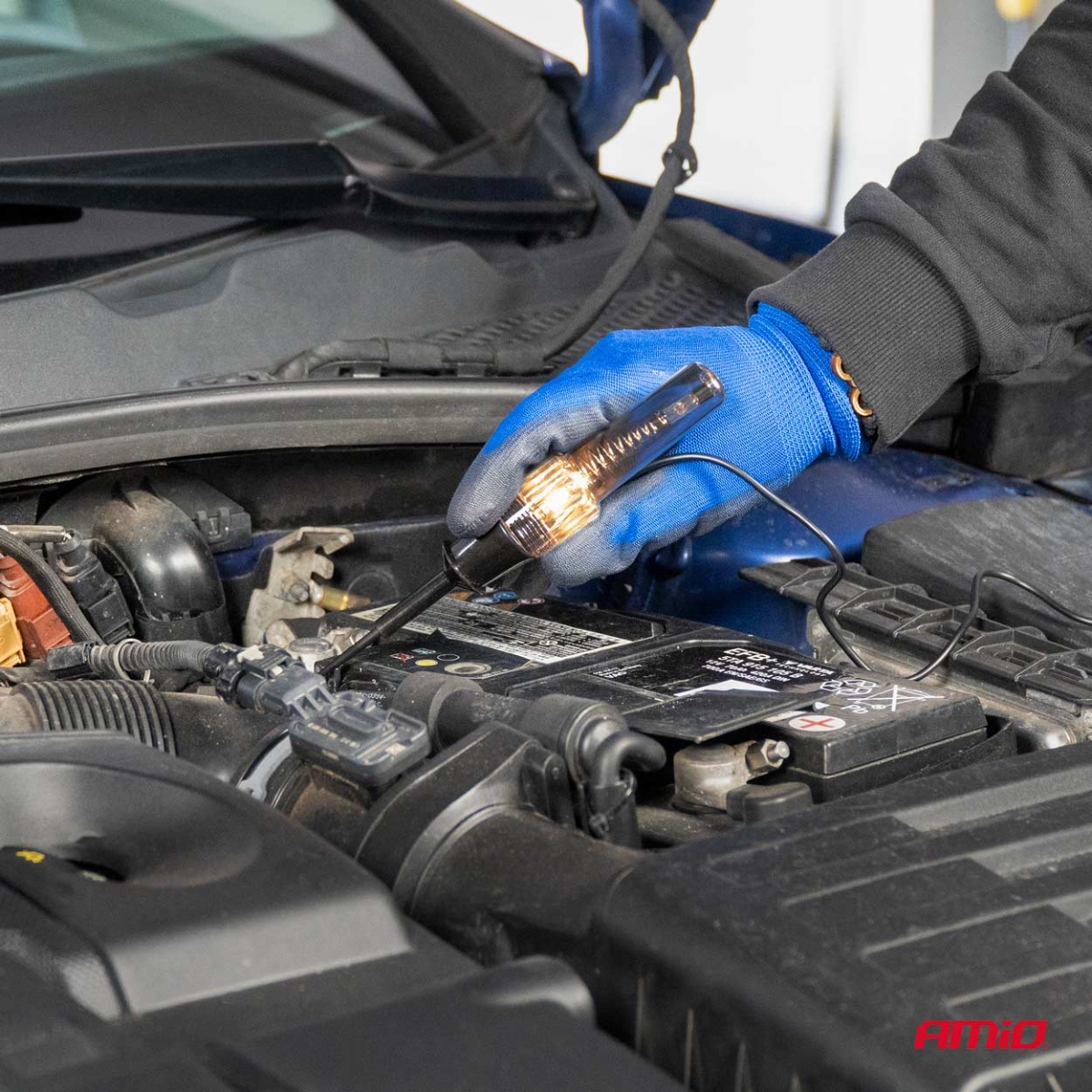 Tester di tensione per auto con pinza a coccodrillo 6-12V AMIO-04272