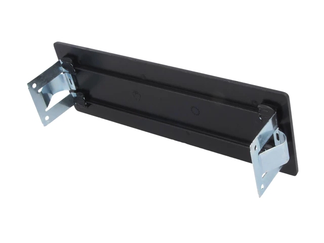 Radion avauskansi salvoilla