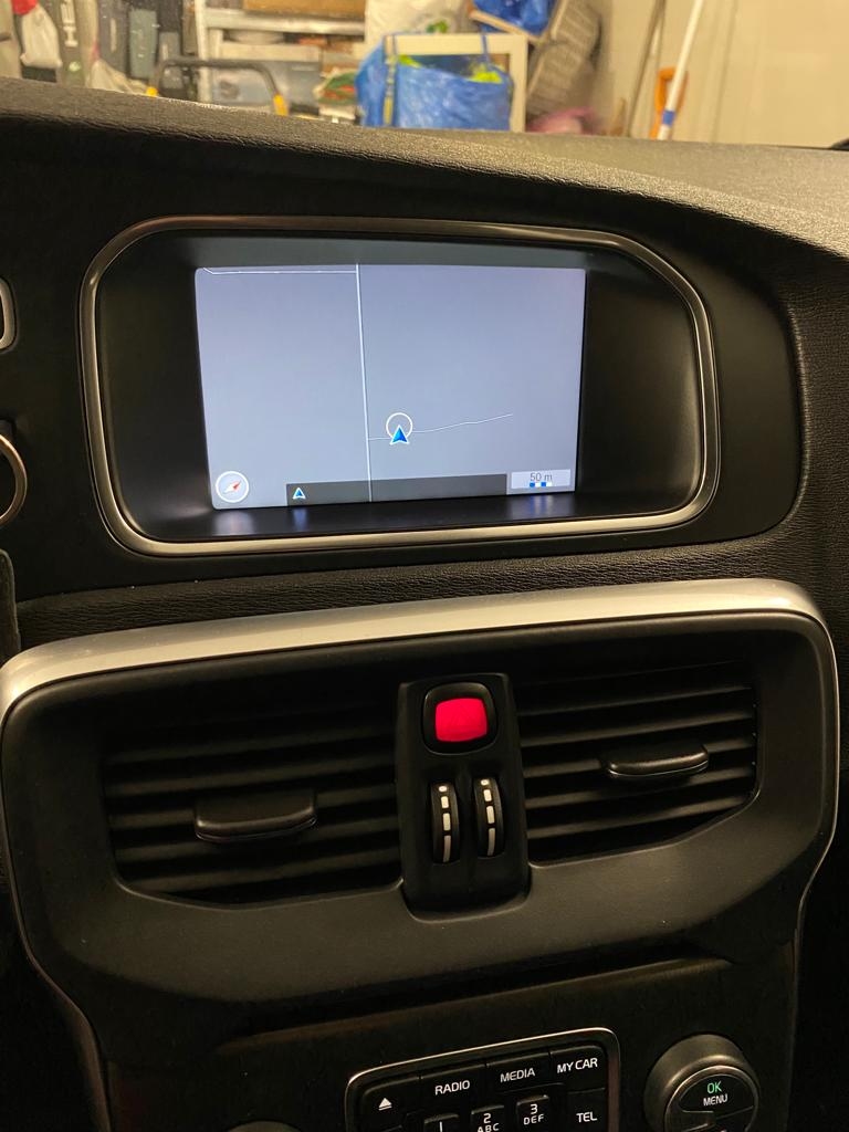 Interfejs do podłączenia kamery cofania Volvo z nawigacją RTI 2011i monitorem 7 cala.