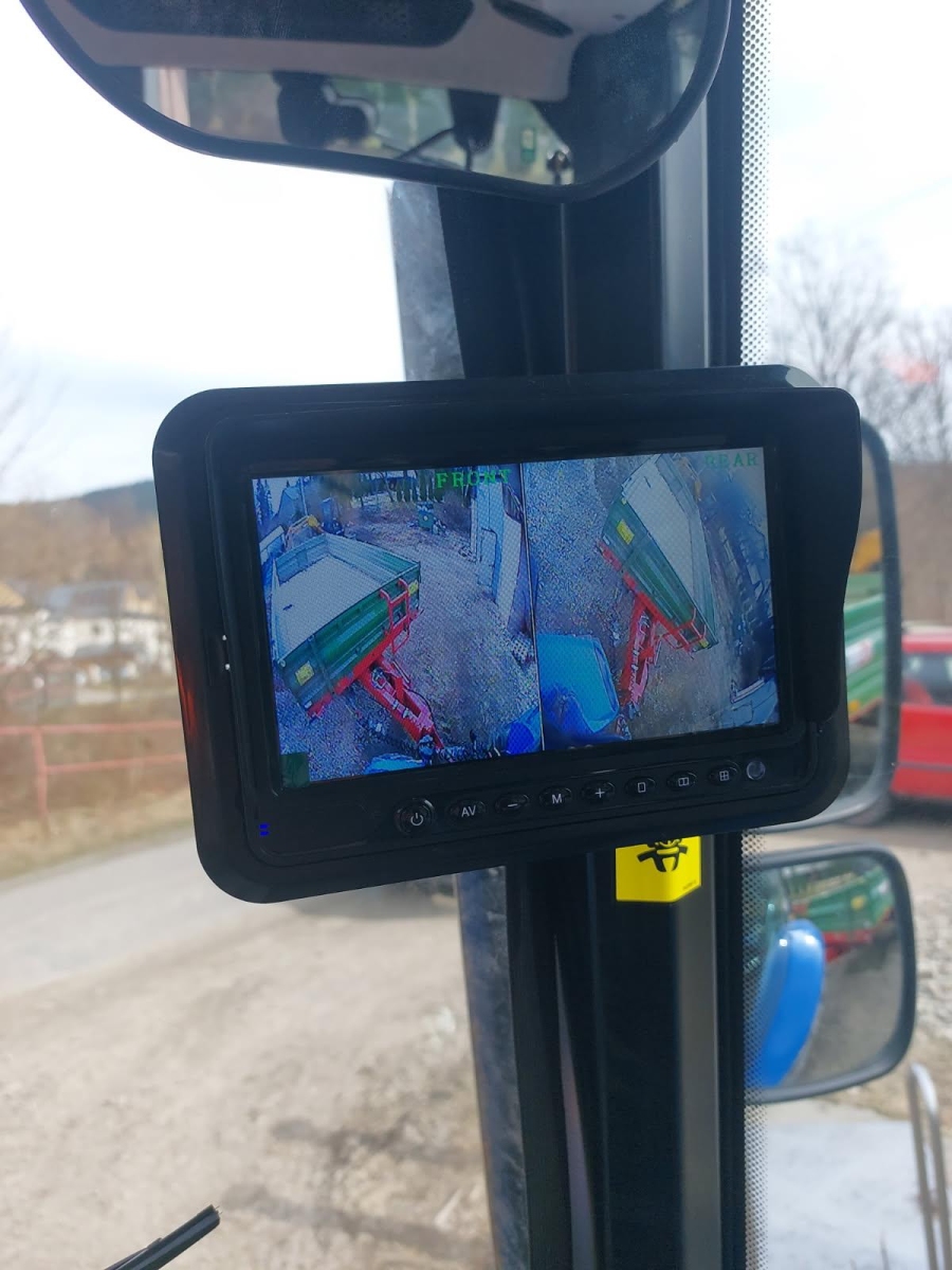 Monitor 7 cali 4 x wejścia wideo, linie pomocnicze, lustrzane odbicie, i funkcja podziału ekranu.