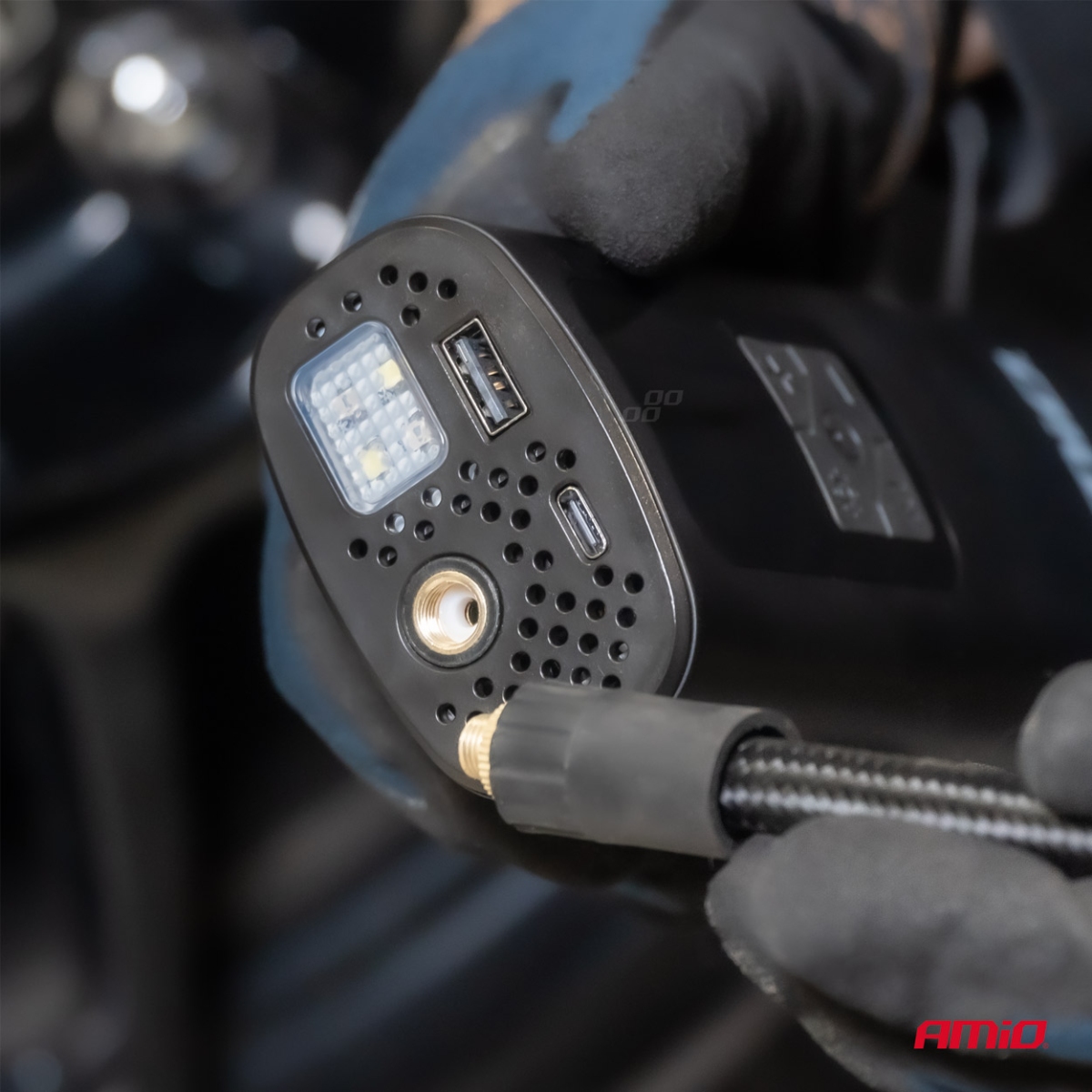 Kompresor samochodowy bezprzewodowy akumulatorowy powerbank LED USB-C 40W AMIO-04377