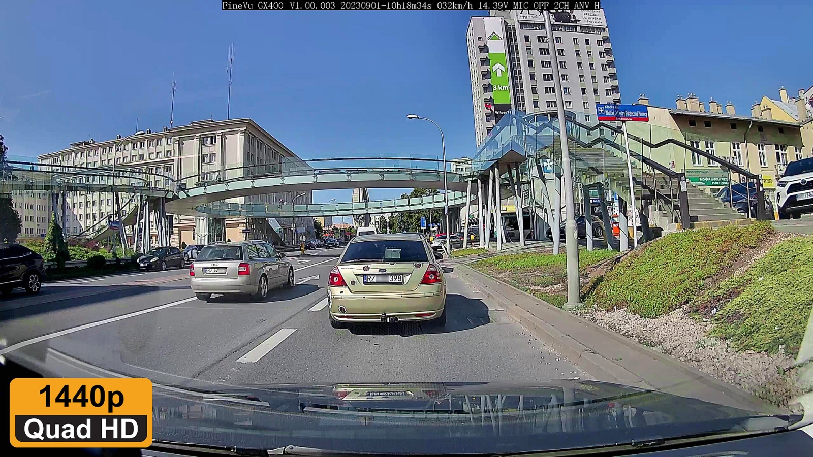 FineVu GX400 1CH /128GB Video Recorder - QHD WiFi GPS Recorder