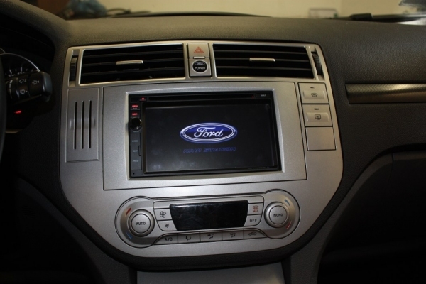 Zestaw montażowy Ford C-Max, Fiesta, Focus, Fusion, Galaxy, Kuga, S-Max, Transit. Srebrna