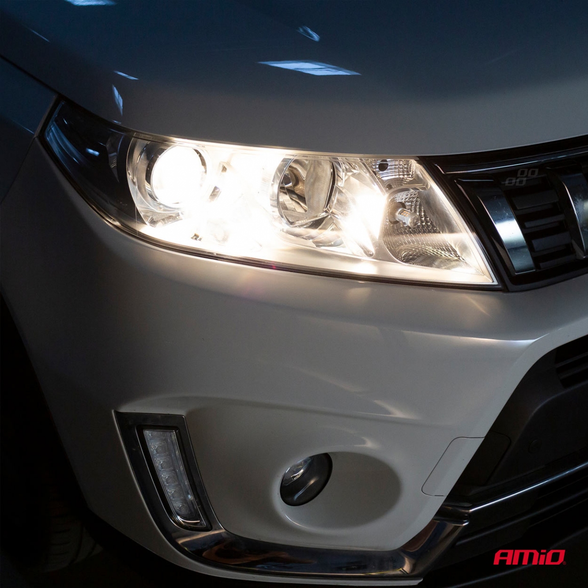 Halogén izzó H11 12V 55W LumiTec Super White +120% AMIO-02139